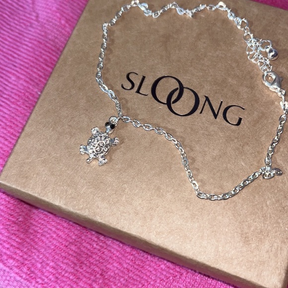 NWOT rhinestone turtle anklet - Picture 3 of 3